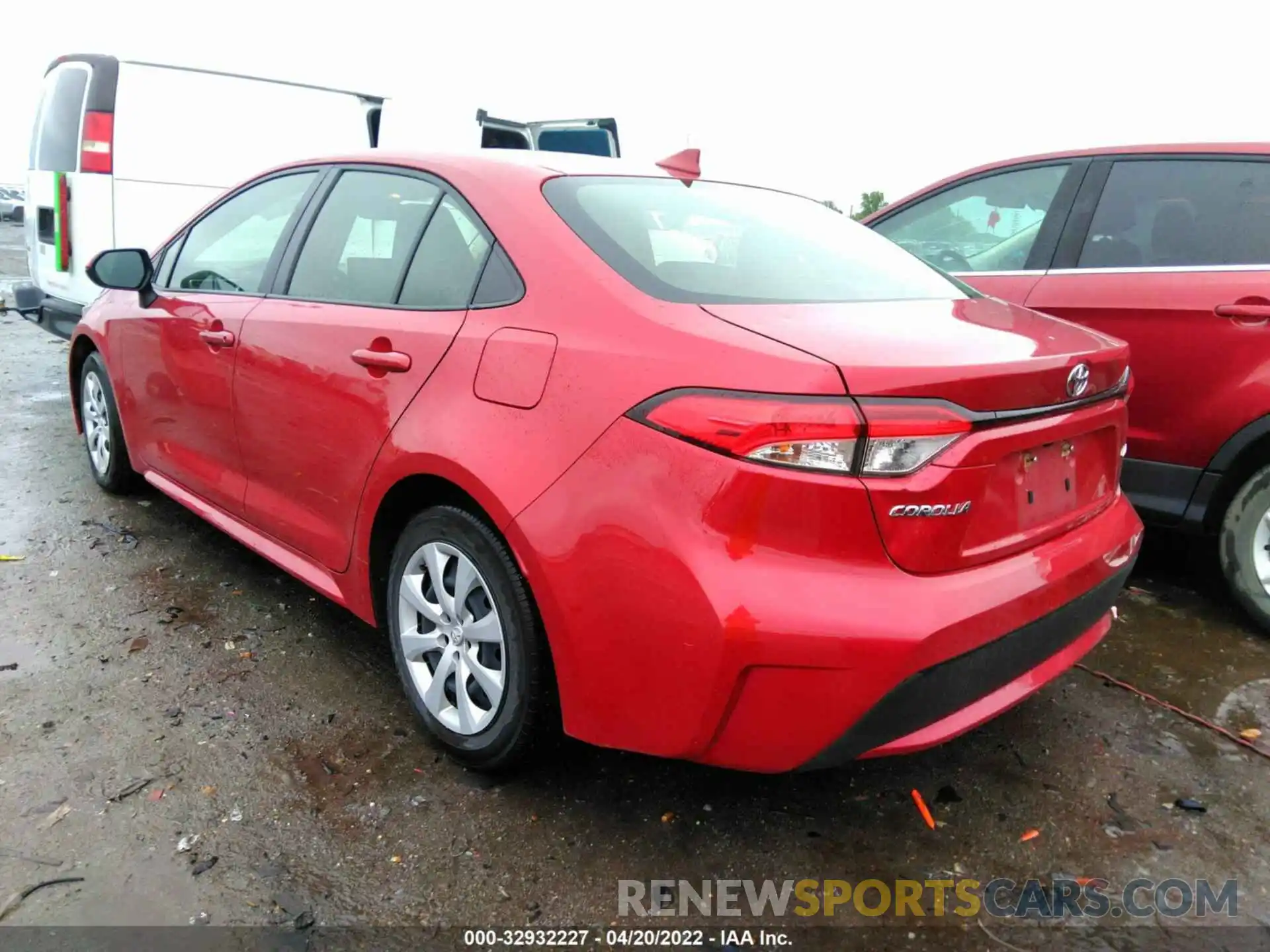 3 Photograph of a damaged car JTDEPRAE1LJ102096 TOYOTA COROLLA 2020