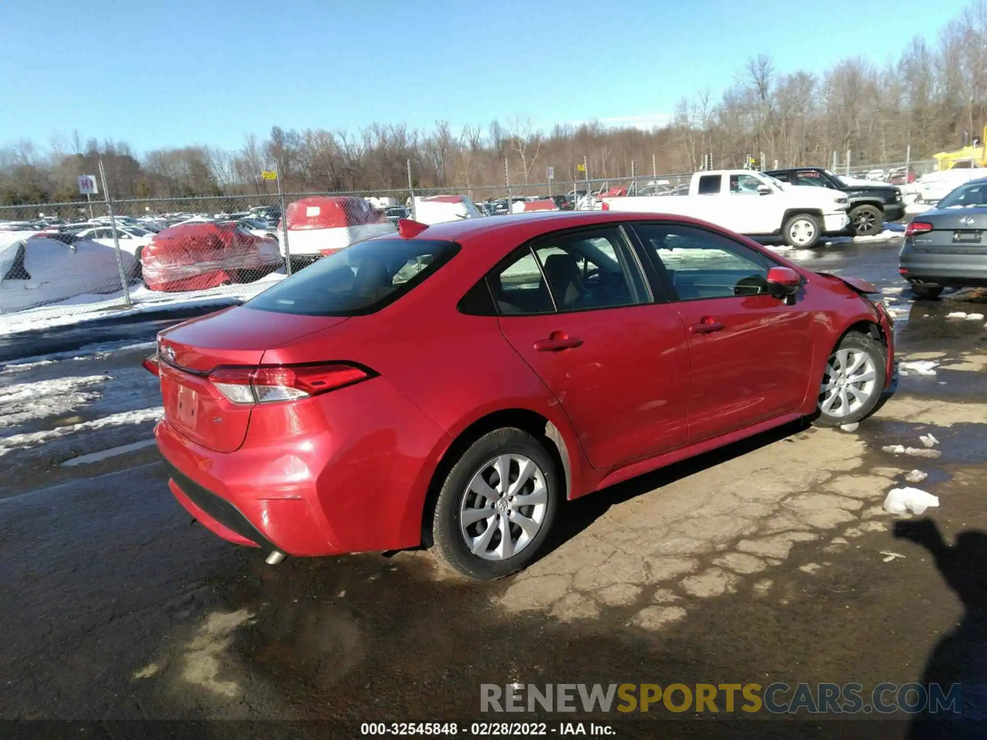 4 Photograph of a damaged car JTDEPRAE1LJ102552 TOYOTA COROLLA 2020