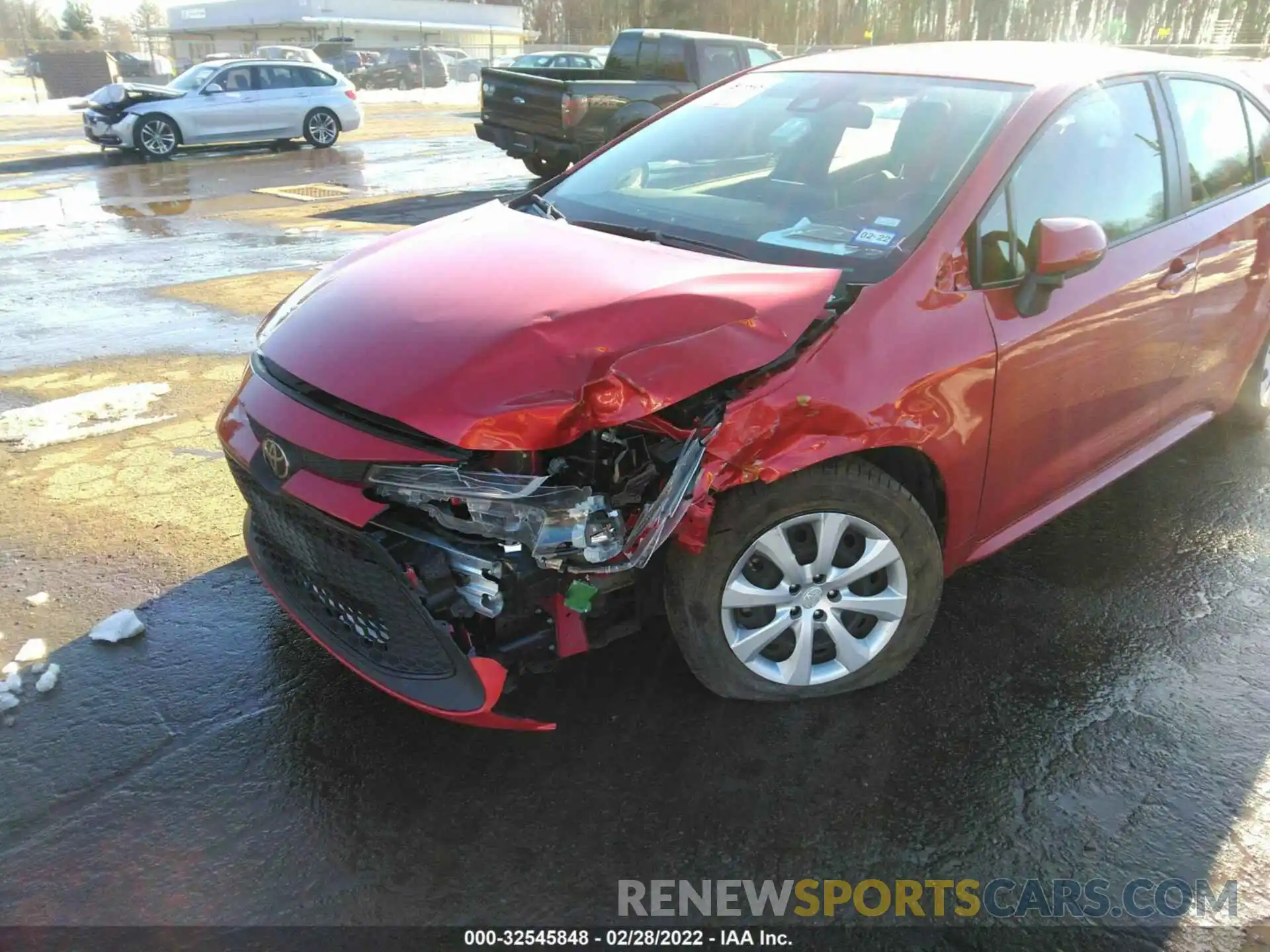 6 Photograph of a damaged car JTDEPRAE1LJ102552 TOYOTA COROLLA 2020