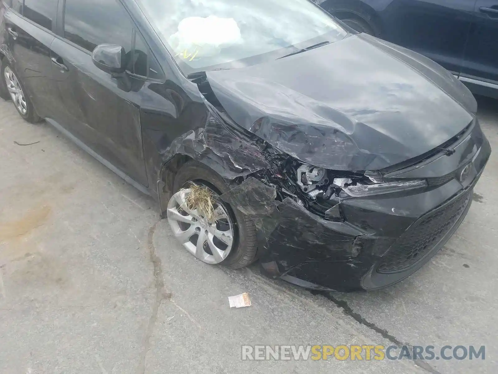 9 Photograph of a damaged car JTDEPRAE1LJ103653 TOYOTA COROLLA 2020