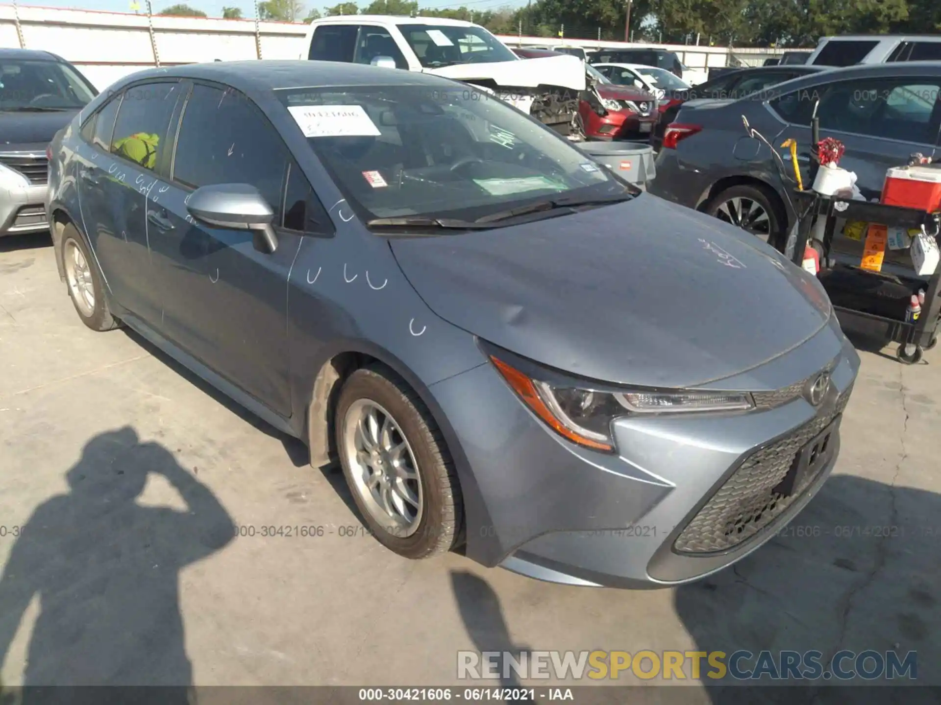 1 Photograph of a damaged car JTDEPRAE1LJ108819 TOYOTA COROLLA 2020