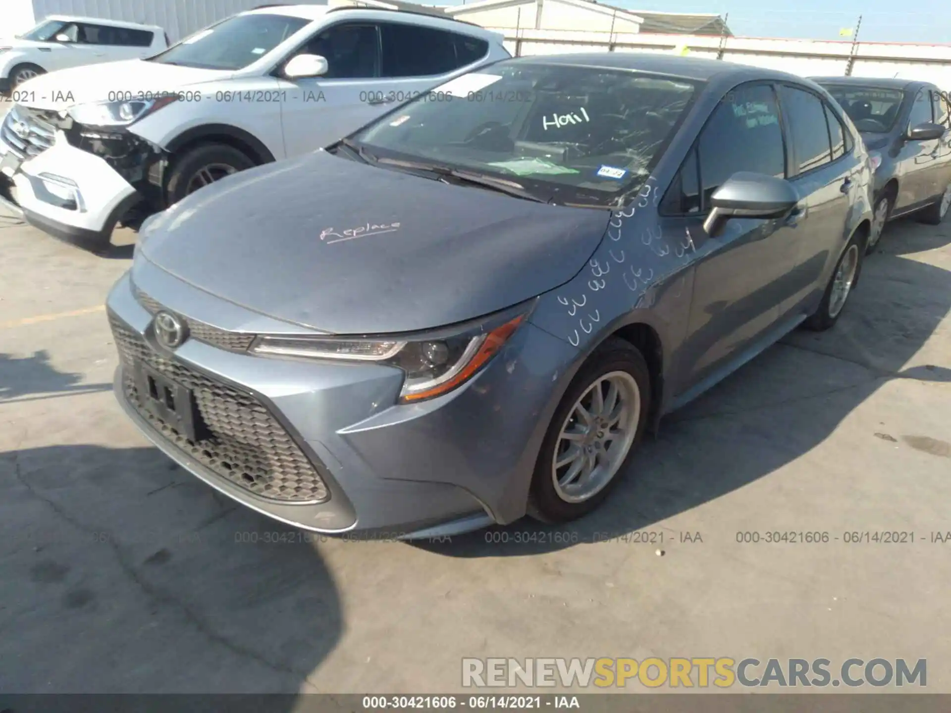 2 Photograph of a damaged car JTDEPRAE1LJ108819 TOYOTA COROLLA 2020