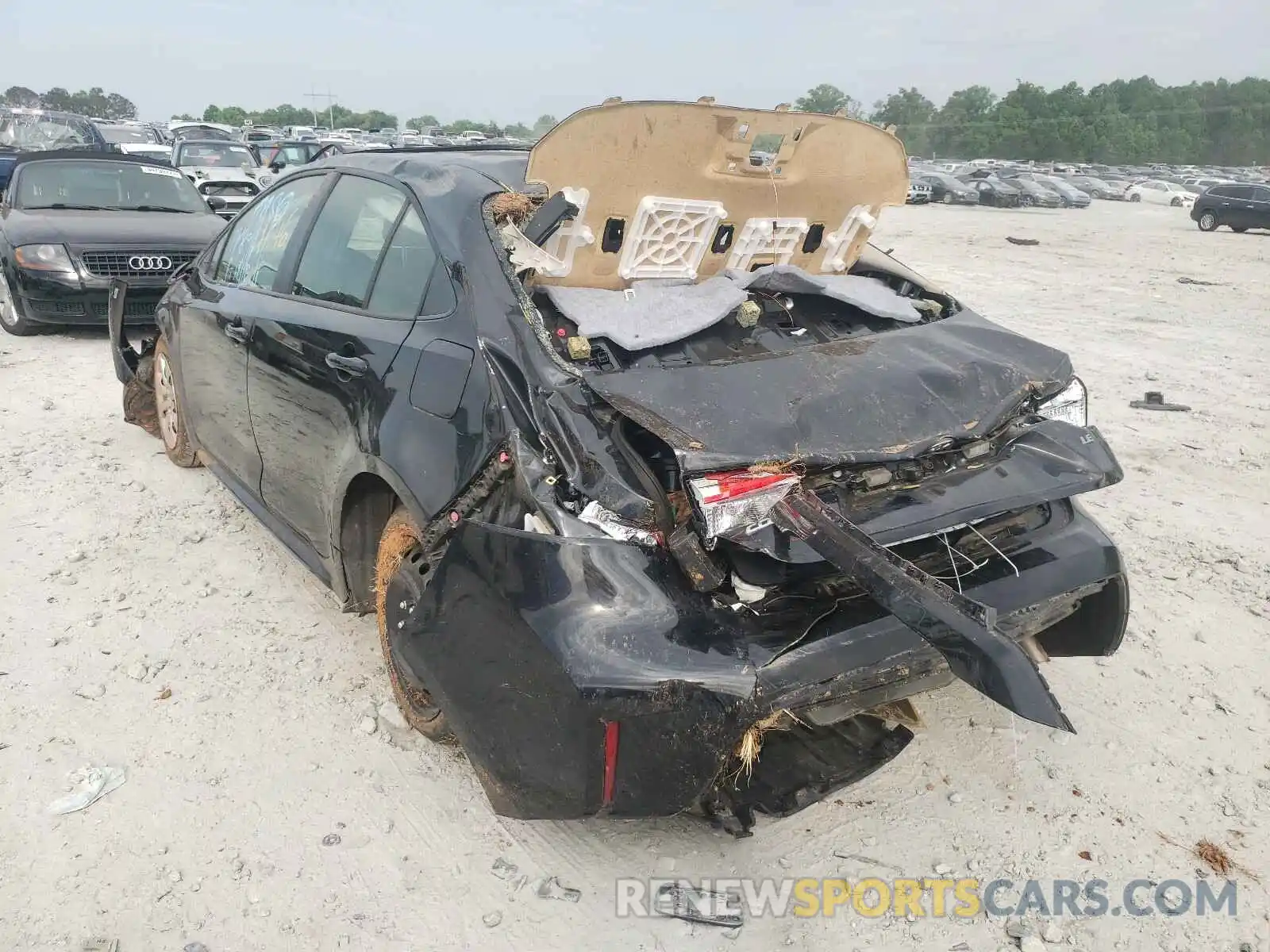 3 Photograph of a damaged car JTDEPRAE1LJ108965 TOYOTA COROLLA 2020