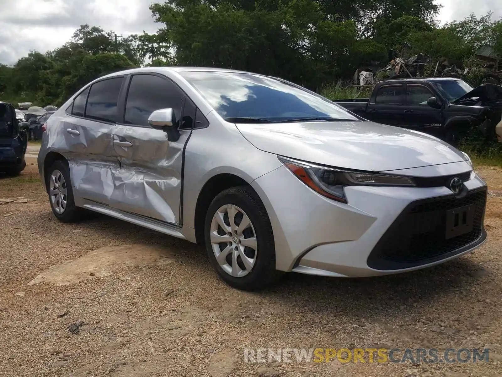 1 Photograph of a damaged car JTDEPRAE1LJ110649 TOYOTA COROLLA 2020