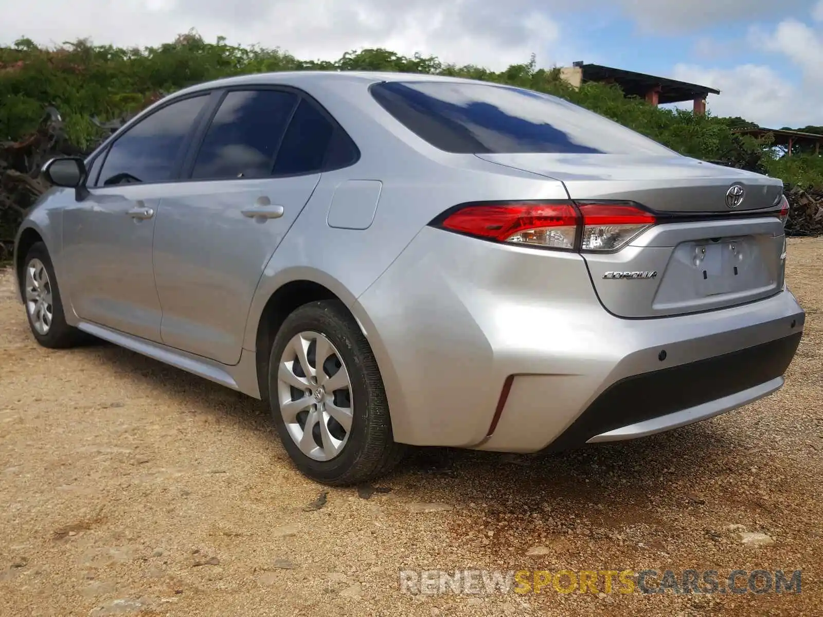 3 Photograph of a damaged car JTDEPRAE1LJ110649 TOYOTA COROLLA 2020