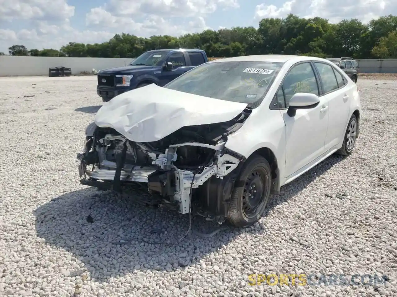 2 Photograph of a damaged car JTDEPRAE1LJ111297 TOYOTA COROLLA 2020