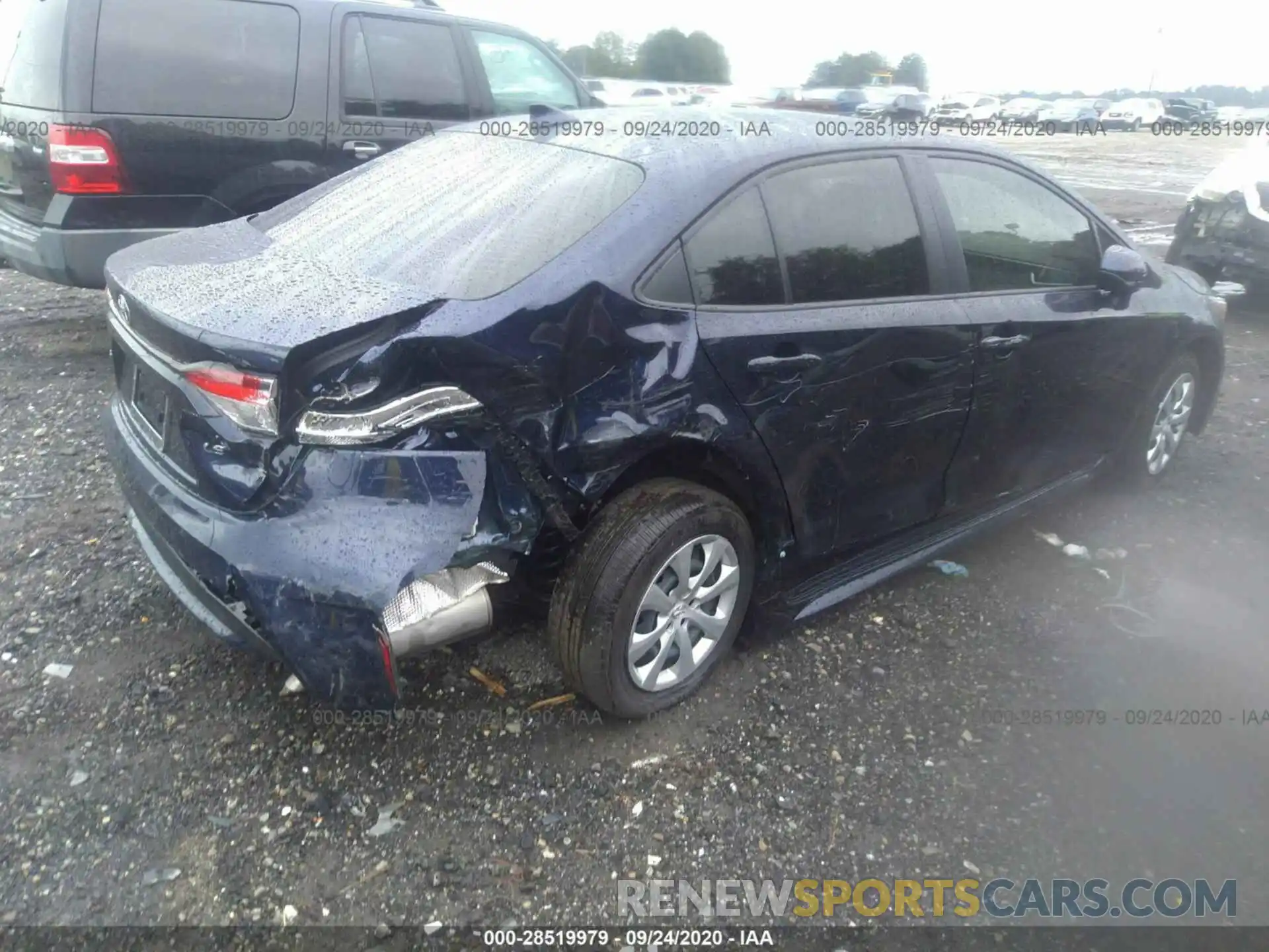 4 Photograph of a damaged car JTDEPRAE1LJ111509 TOYOTA COROLLA 2020