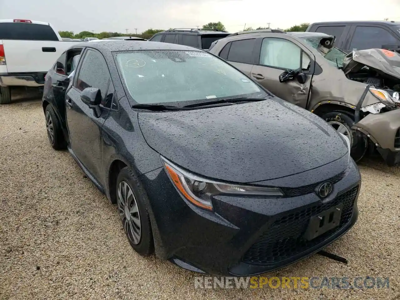 1 Photograph of a damaged car JTDEPRAE1LJ111736 TOYOTA COROLLA 2020