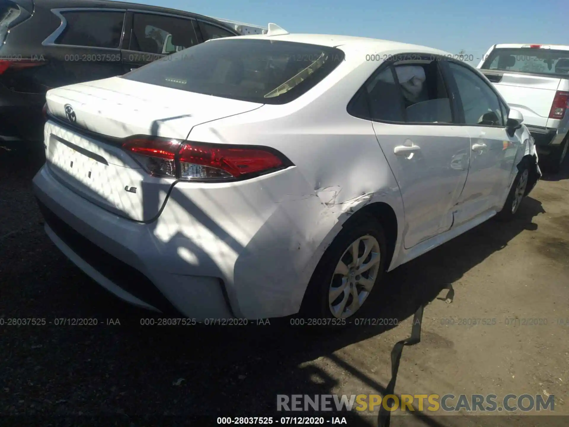 4 Photograph of a damaged car JTDEPRAE1LJ112059 TOYOTA COROLLA 2020