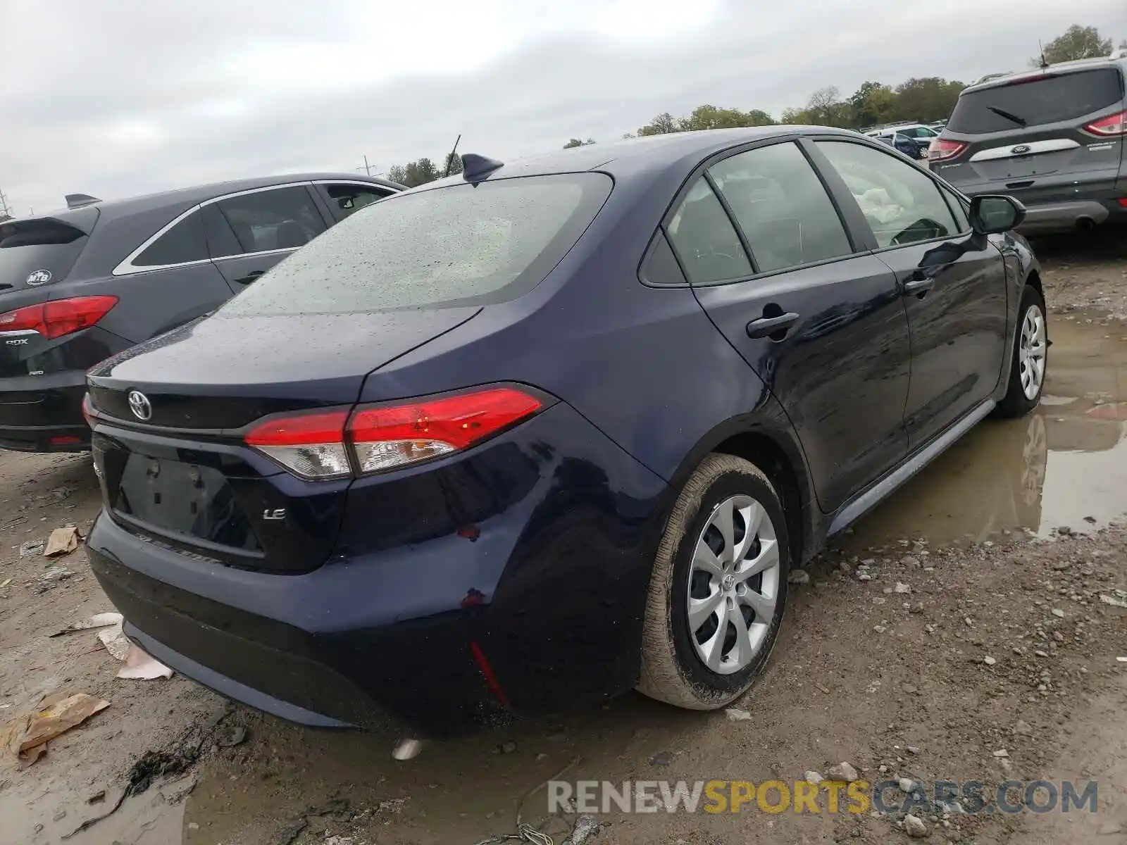 4 Photograph of a damaged car JTDEPRAE1LJ112868 TOYOTA COROLLA 2020