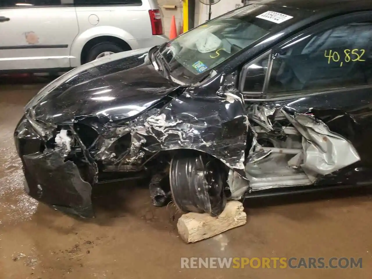 9 Photograph of a damaged car JTDEPRAE1LJ113745 TOYOTA COROLLA 2020