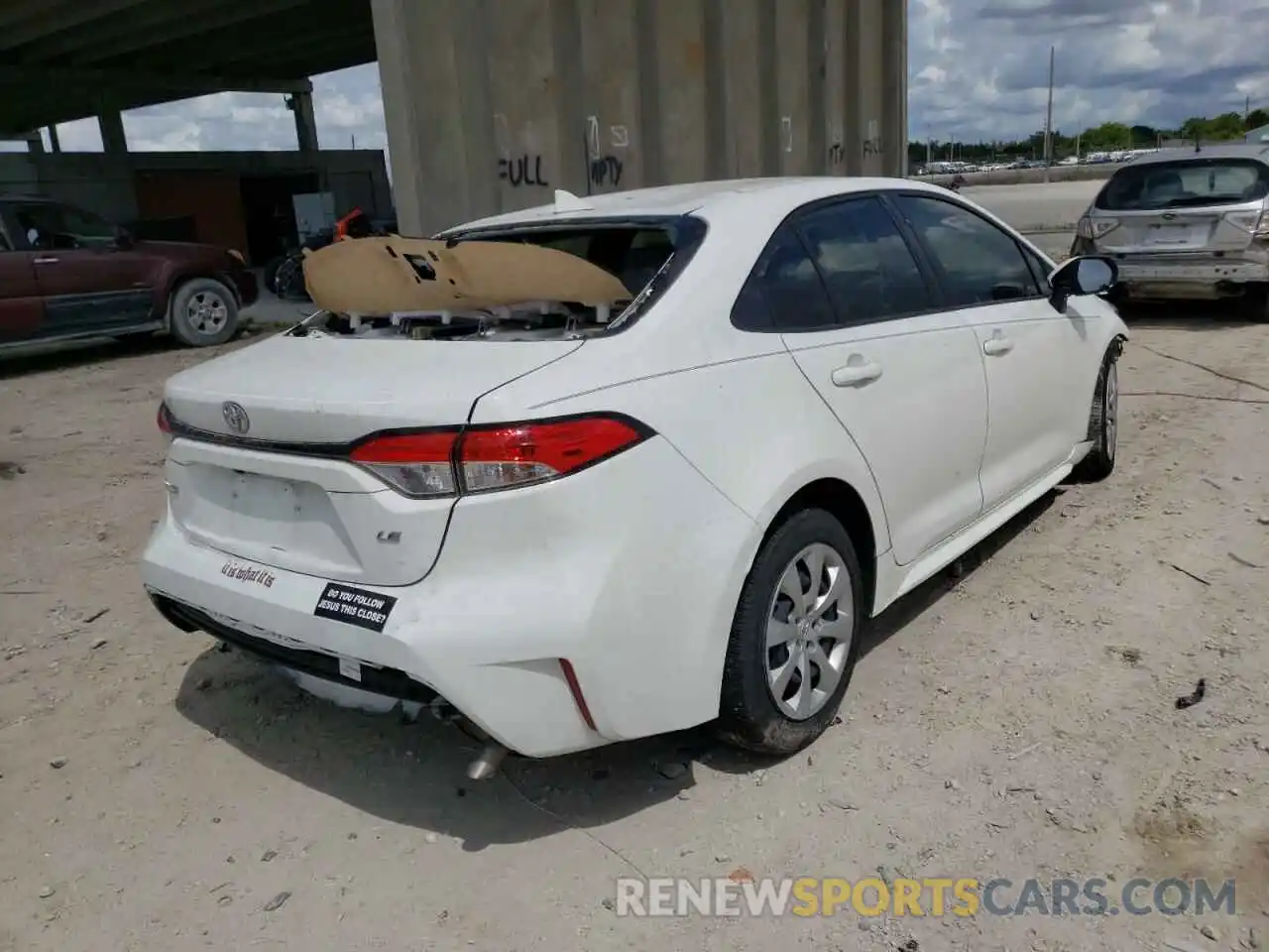 4 Photograph of a damaged car JTDEPRAE1LJ115463 TOYOTA COROLLA 2020