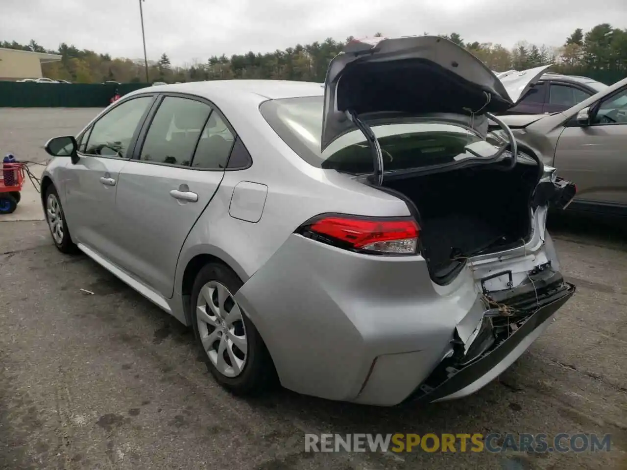 3 Photograph of a damaged car JTDEPRAE1LJ115527 TOYOTA COROLLA 2020