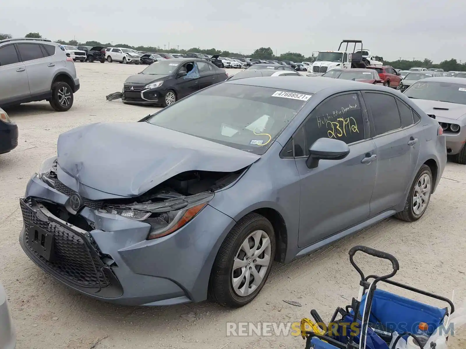 2 Photograph of a damaged car JTDEPRAE1LJ115558 TOYOTA COROLLA 2020