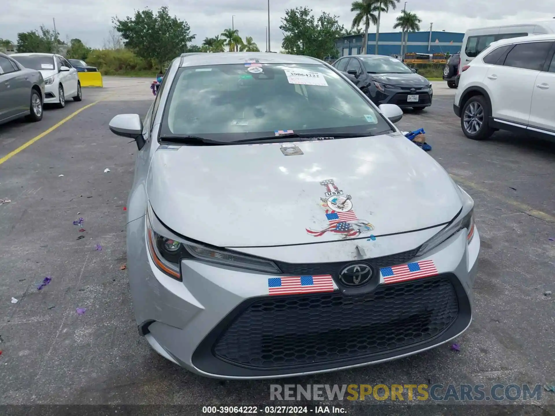 11 Photograph of a damaged car JTDEPRAE2LJ001102 TOYOTA COROLLA 2020