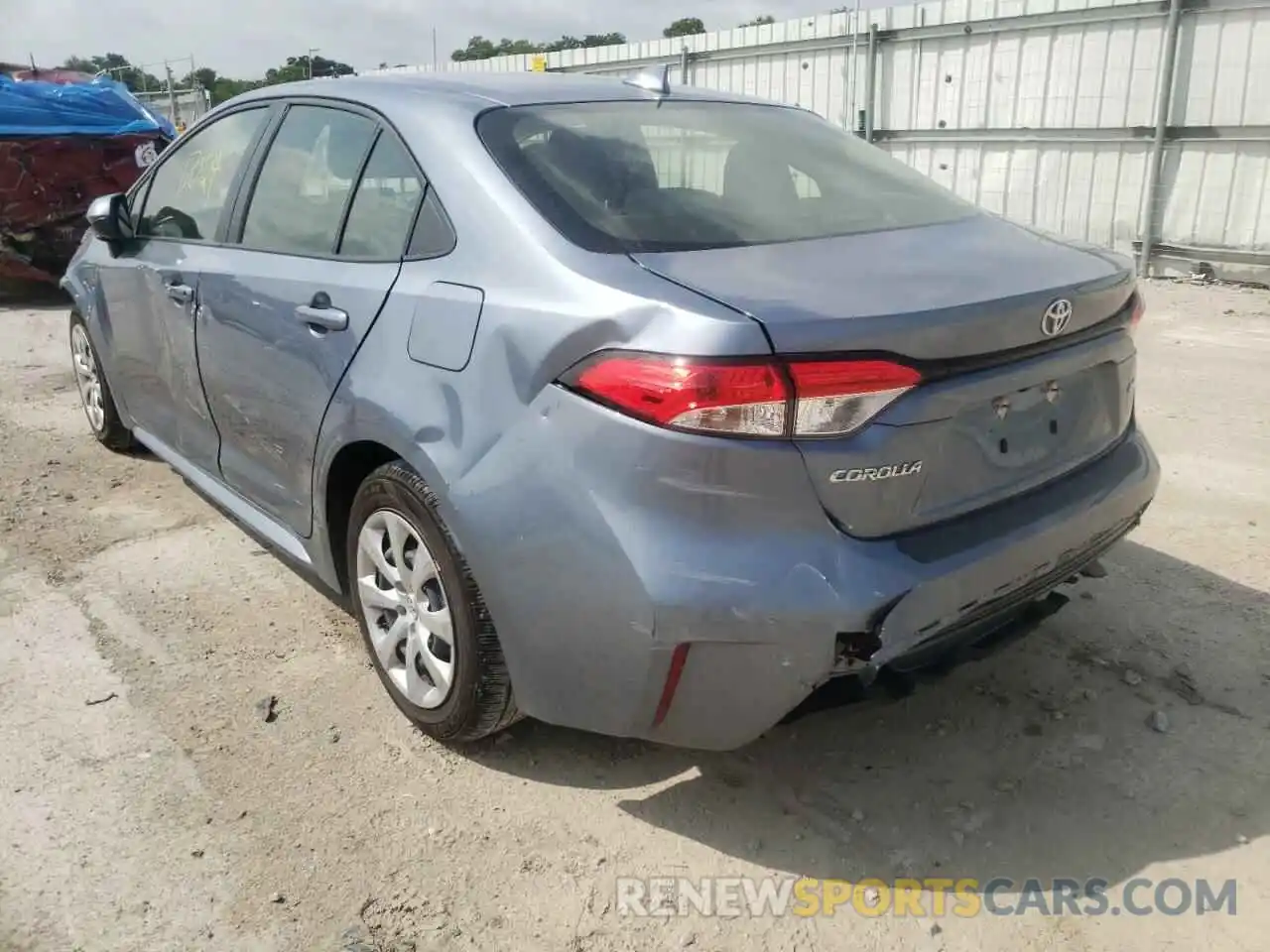 3 Photograph of a damaged car JTDEPRAE2LJ003190 TOYOTA COROLLA 2020