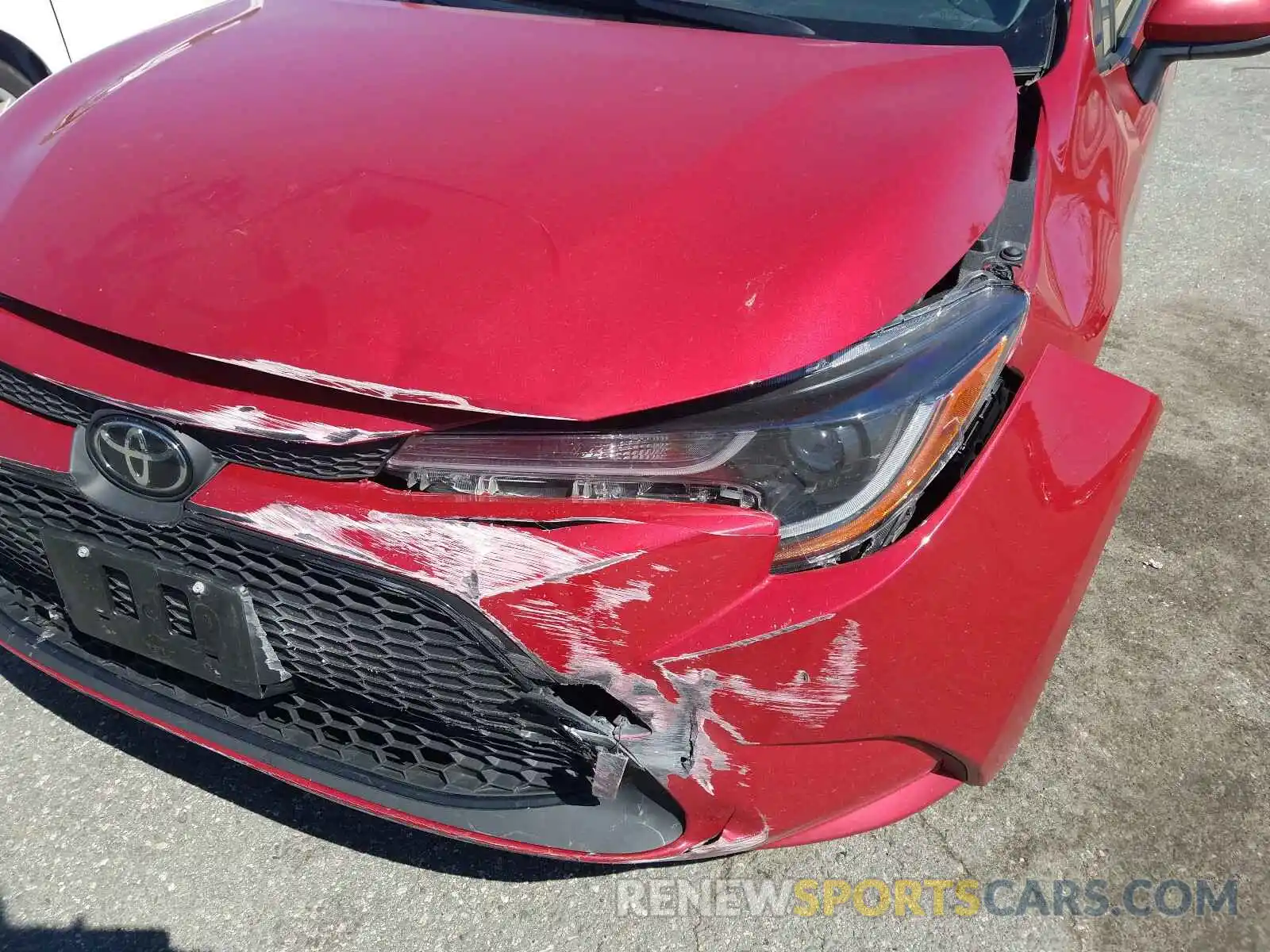 9 Photograph of a damaged car JTDEPRAE2LJ005215 TOYOTA COROLLA 2020