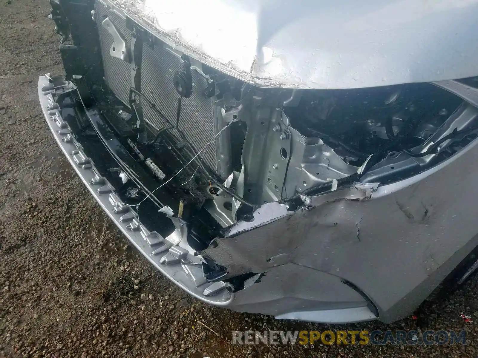 9 Photograph of a damaged car JTDEPRAE2LJ007854 TOYOTA COROLLA 2020