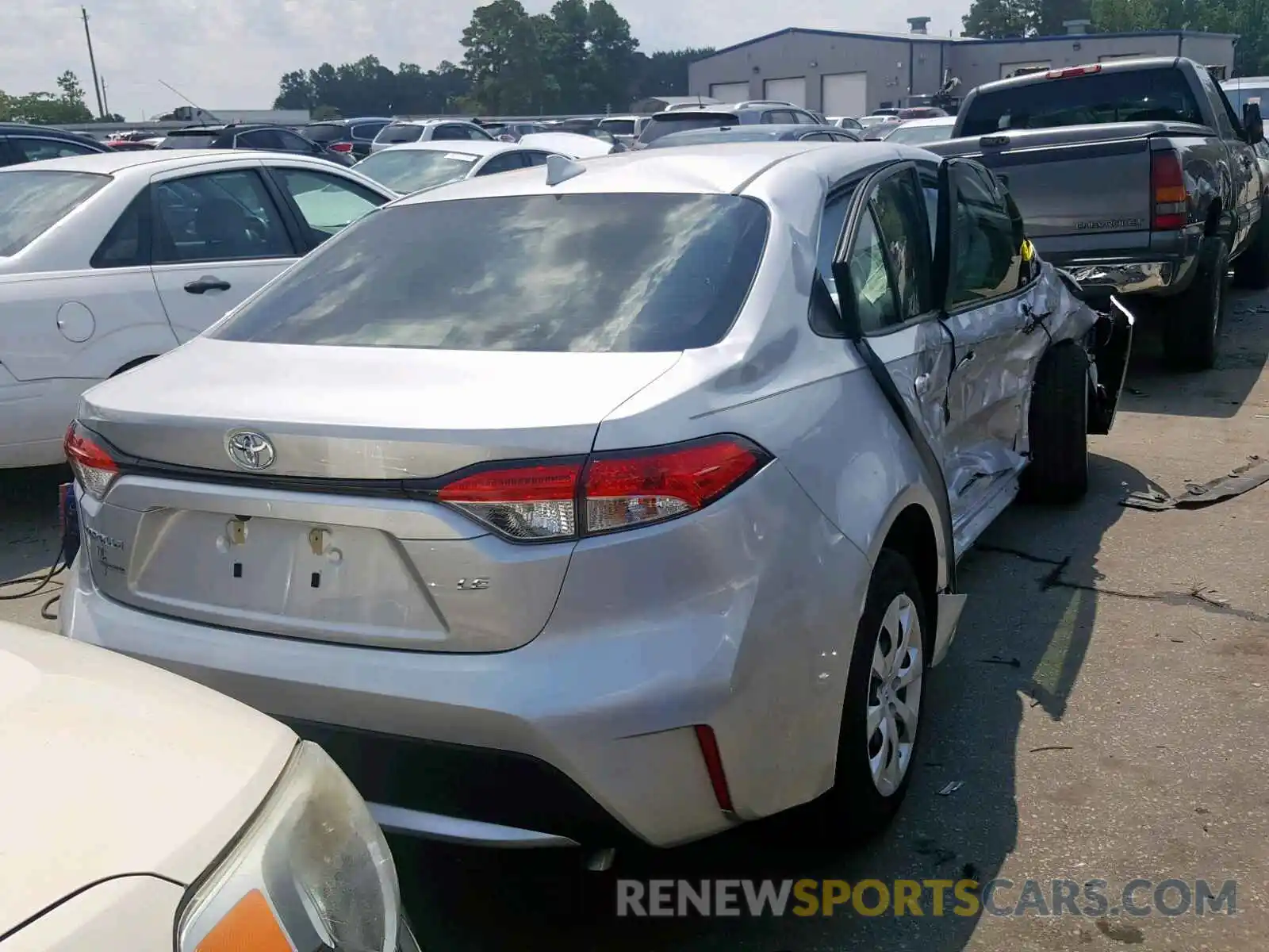 4 Photograph of a damaged car JTDEPRAE2LJ007918 TOYOTA COROLLA 2020