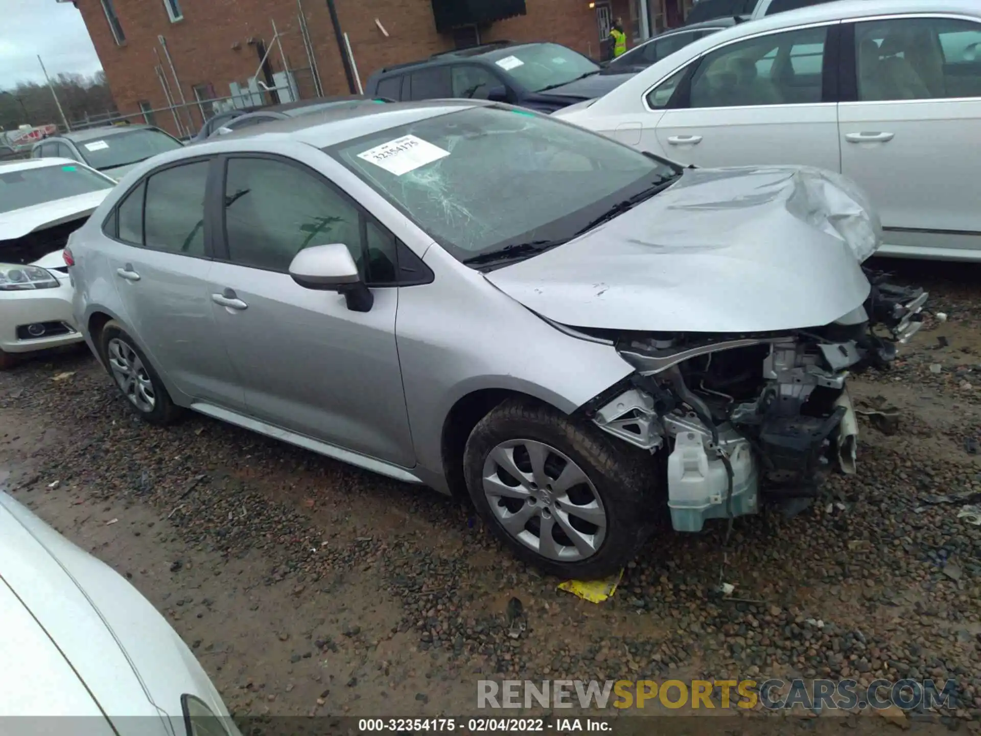 1 Photograph of a damaged car JTDEPRAE2LJ013301 TOYOTA COROLLA 2020