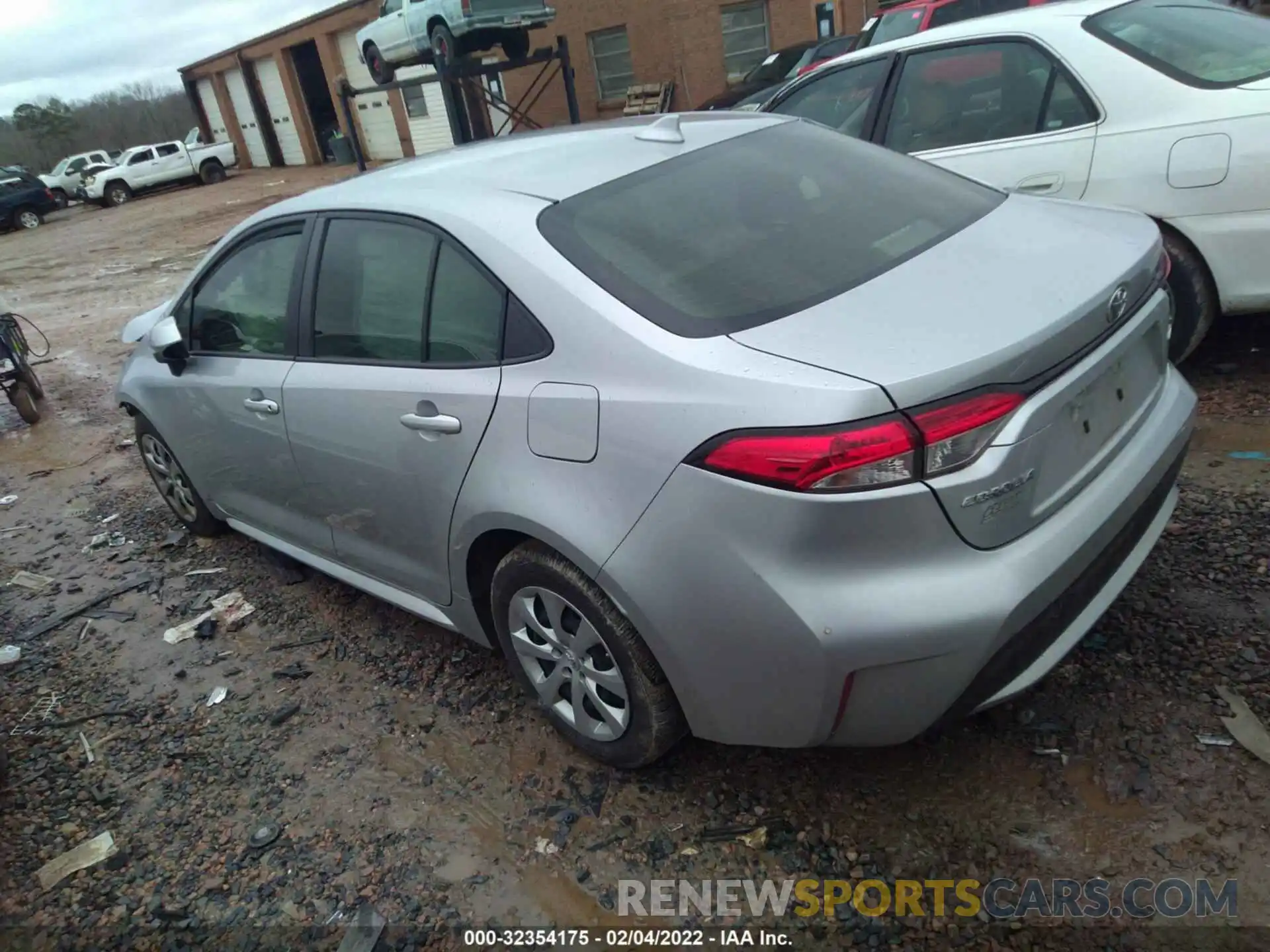 3 Photograph of a damaged car JTDEPRAE2LJ013301 TOYOTA COROLLA 2020