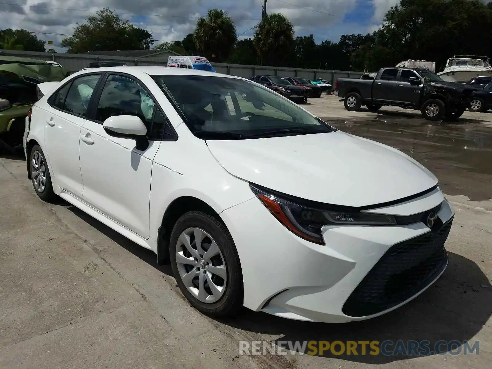 1 Photograph of a damaged car JTDEPRAE2LJ013587 TOYOTA COROLLA 2020