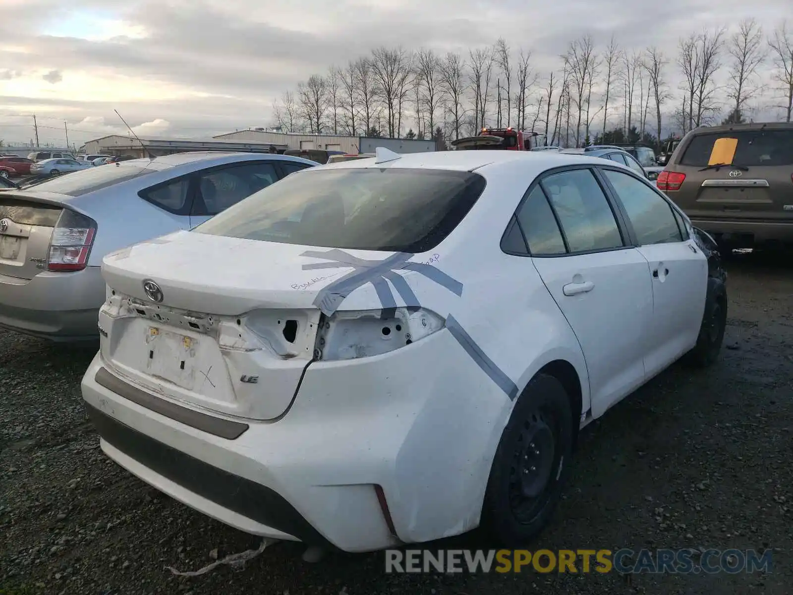 4 Photograph of a damaged car JTDEPRAE2LJ013783 TOYOTA COROLLA 2020