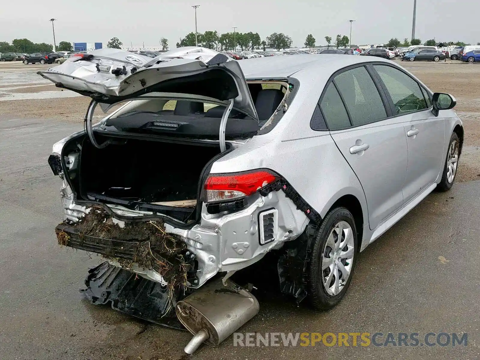 4 Photograph of a damaged car JTDEPRAE2LJ014058 TOYOTA COROLLA 2020