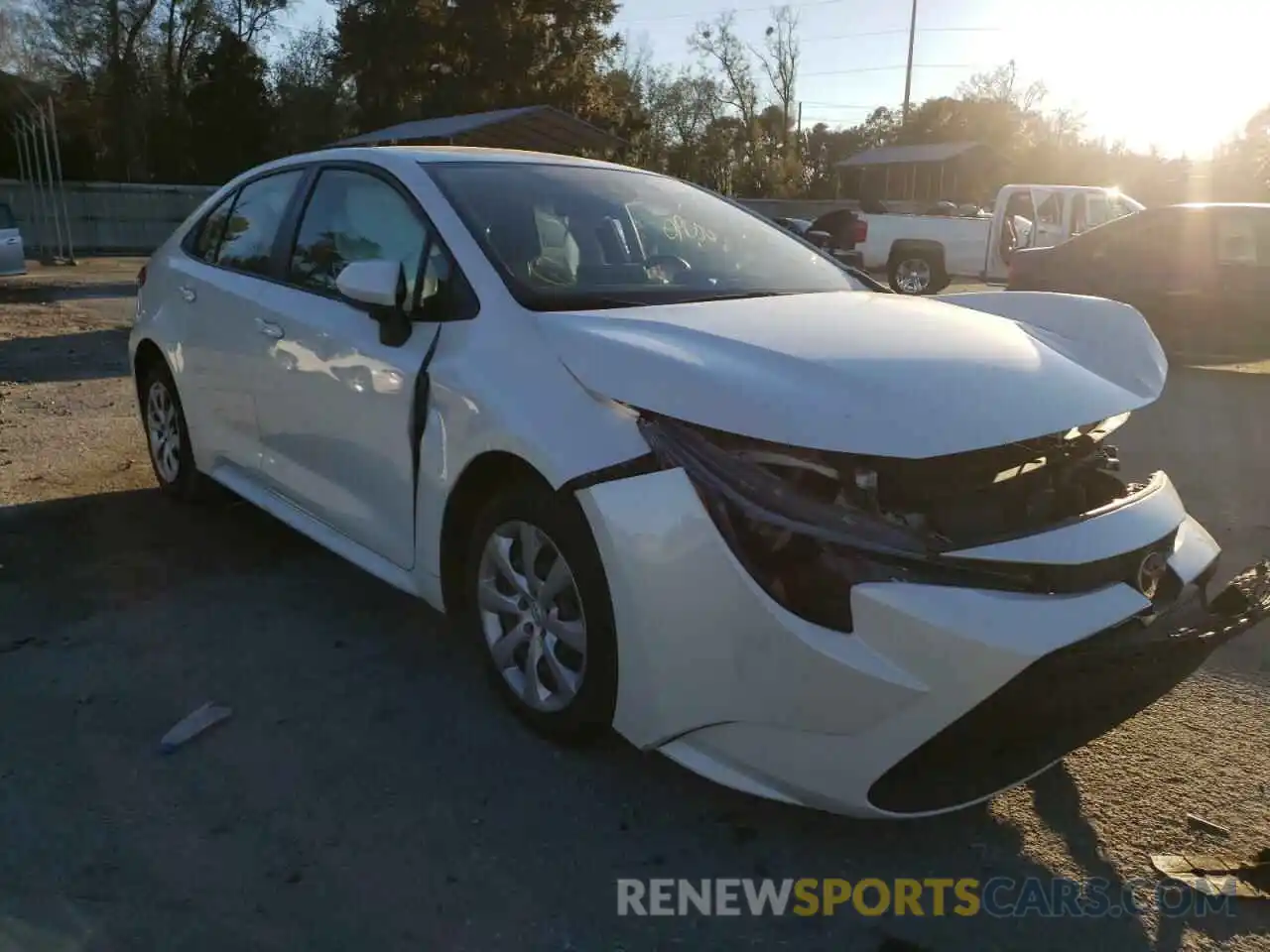 1 Photograph of a damaged car JTDEPRAE2LJ015453 TOYOTA COROLLA 2020