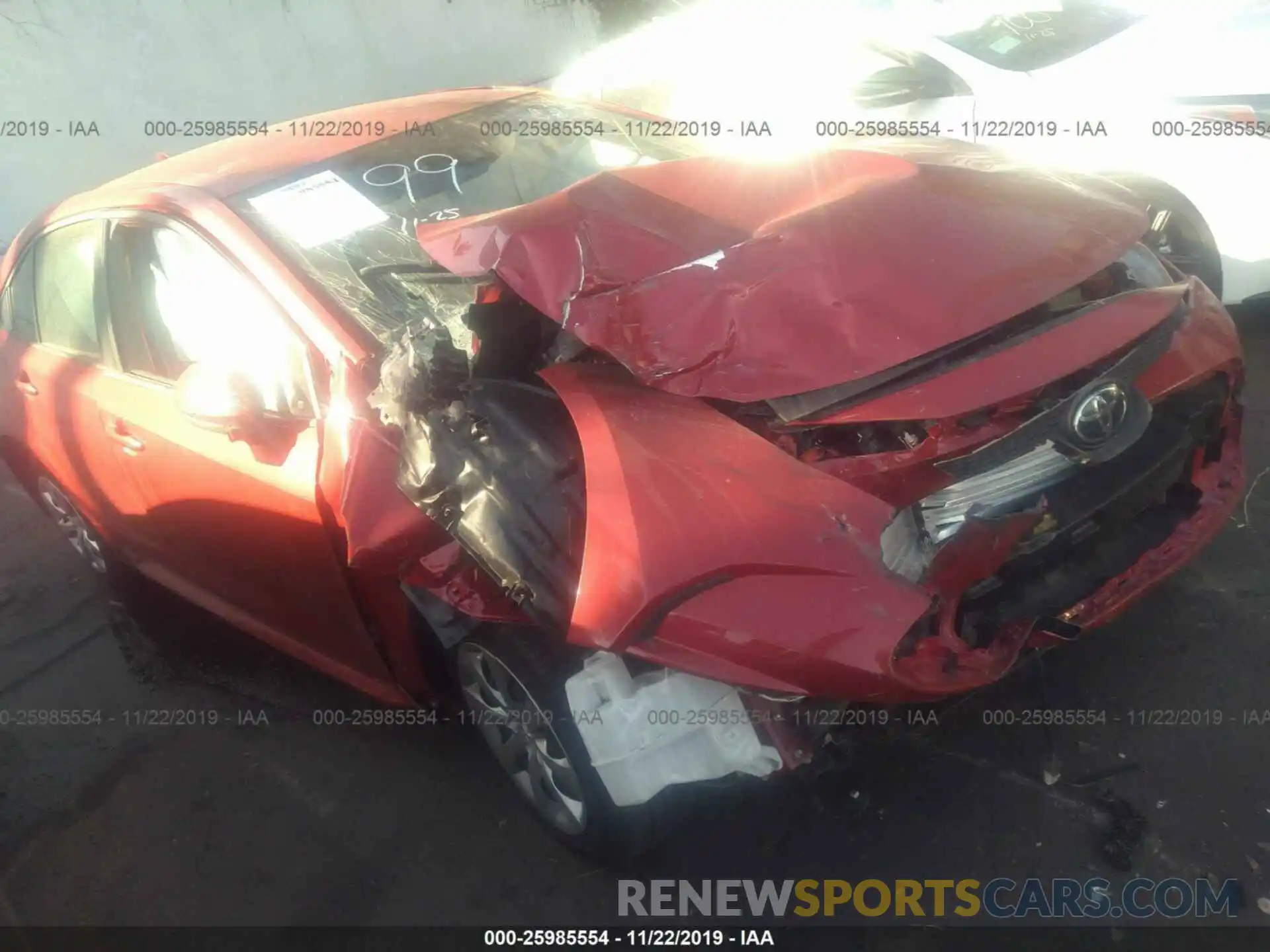 1 Photograph of a damaged car JTDEPRAE2LJ015985 TOYOTA COROLLA 2020