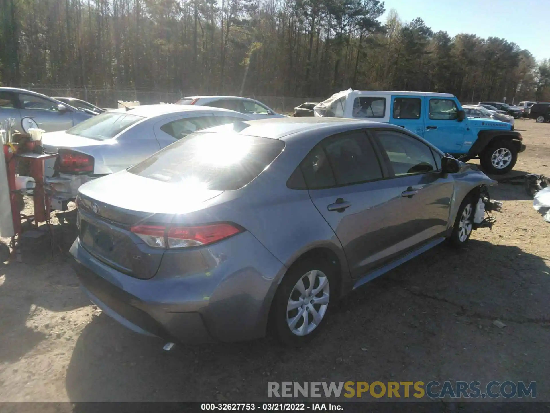 4 Photograph of a damaged car JTDEPRAE2LJ016750 TOYOTA COROLLA 2020