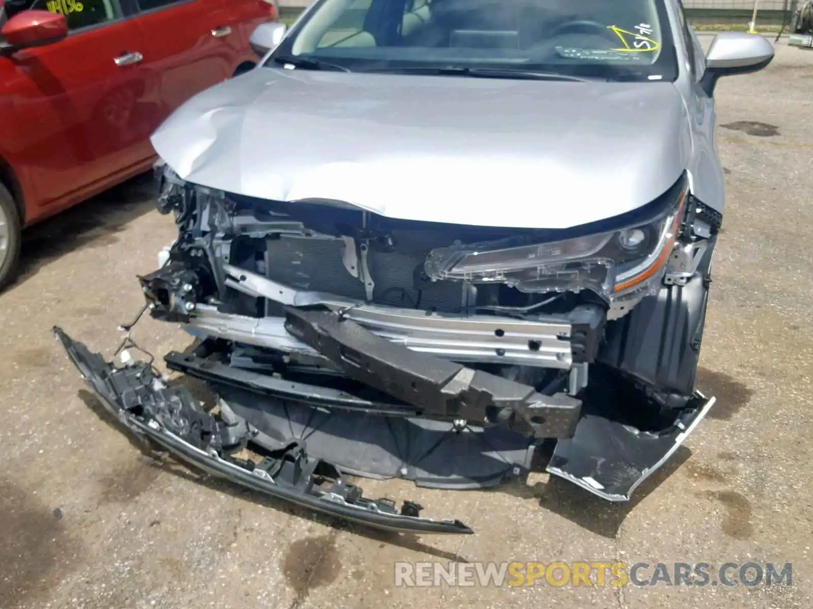 9 Photograph of a damaged car JTDEPRAE2LJ017557 TOYOTA COROLLA 2020