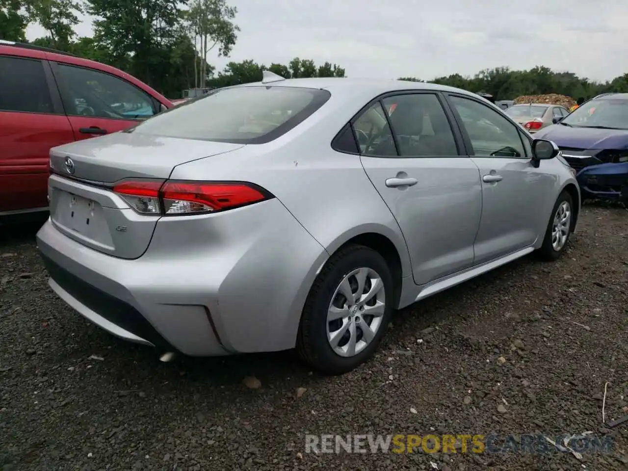 4 Photograph of a damaged car JTDEPRAE2LJ018658 TOYOTA COROLLA 2020