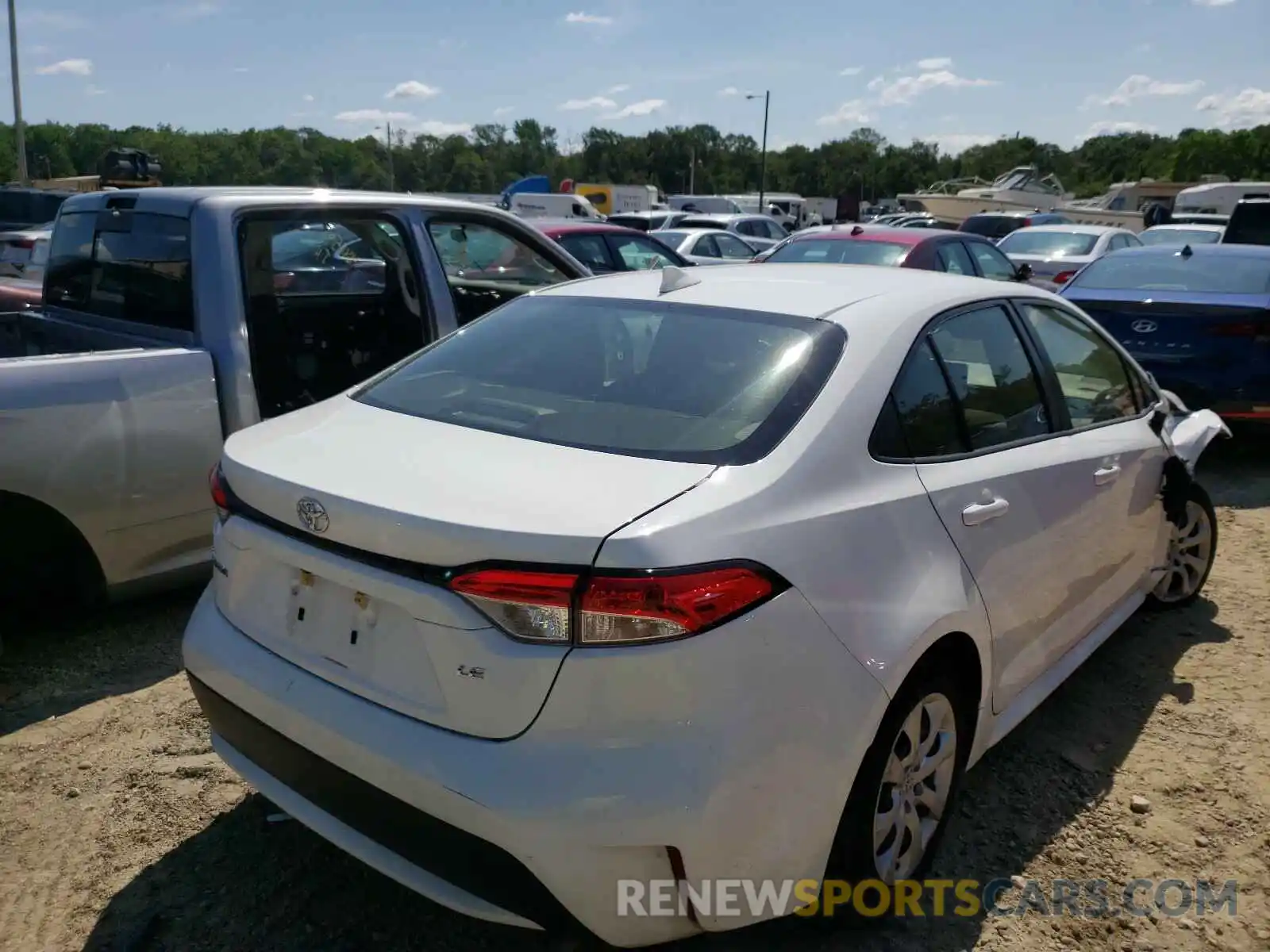 4 Photograph of a damaged car JTDEPRAE2LJ019082 TOYOTA COROLLA 2020