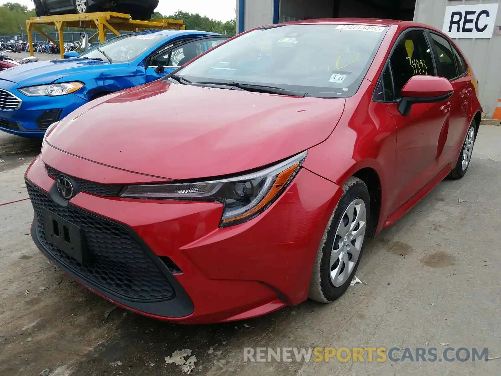 2 Photograph of a damaged car JTDEPRAE2LJ019437 TOYOTA COROLLA 2020