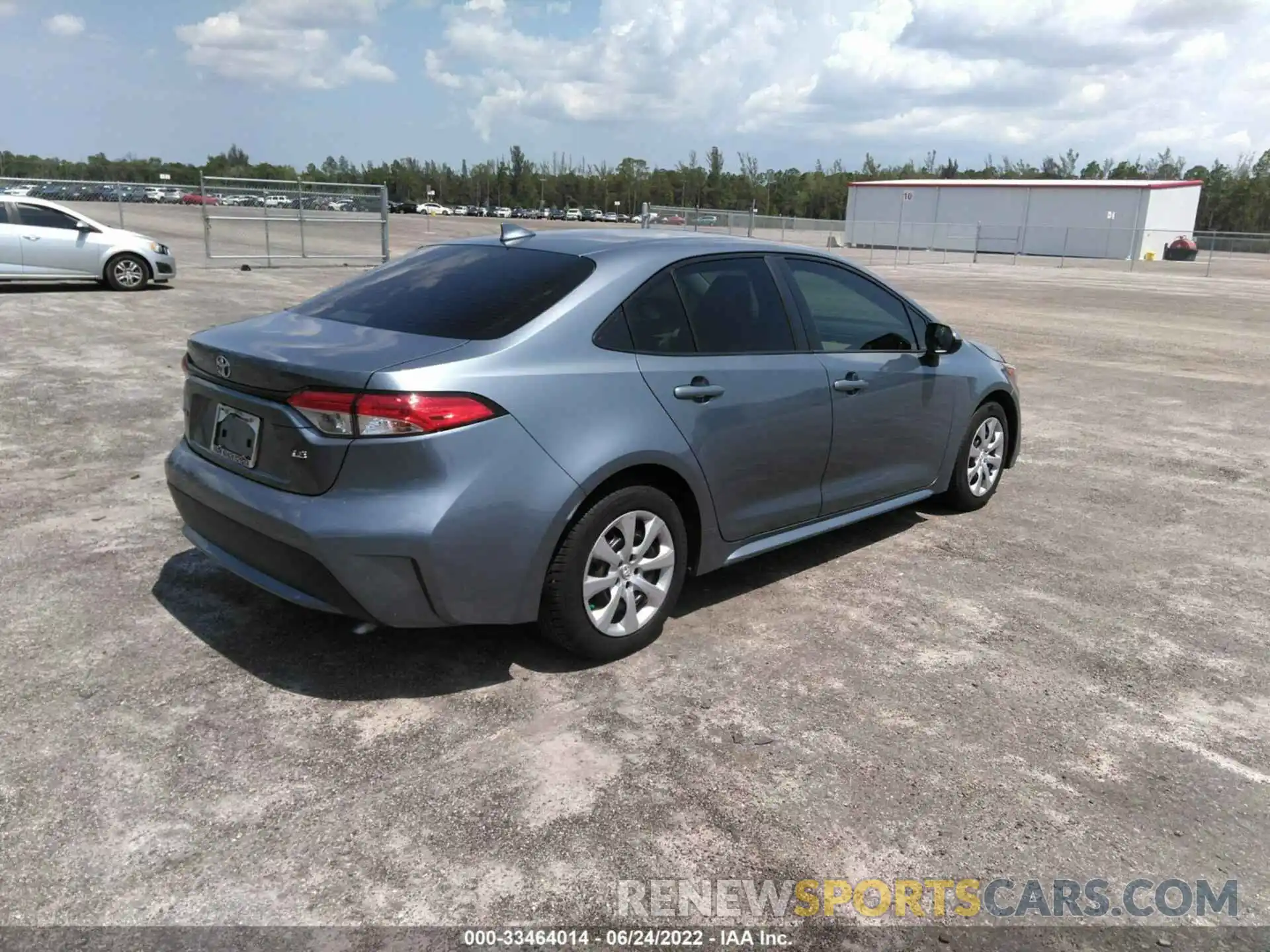 4 Photograph of a damaged car JTDEPRAE2LJ019714 TOYOTA COROLLA 2020