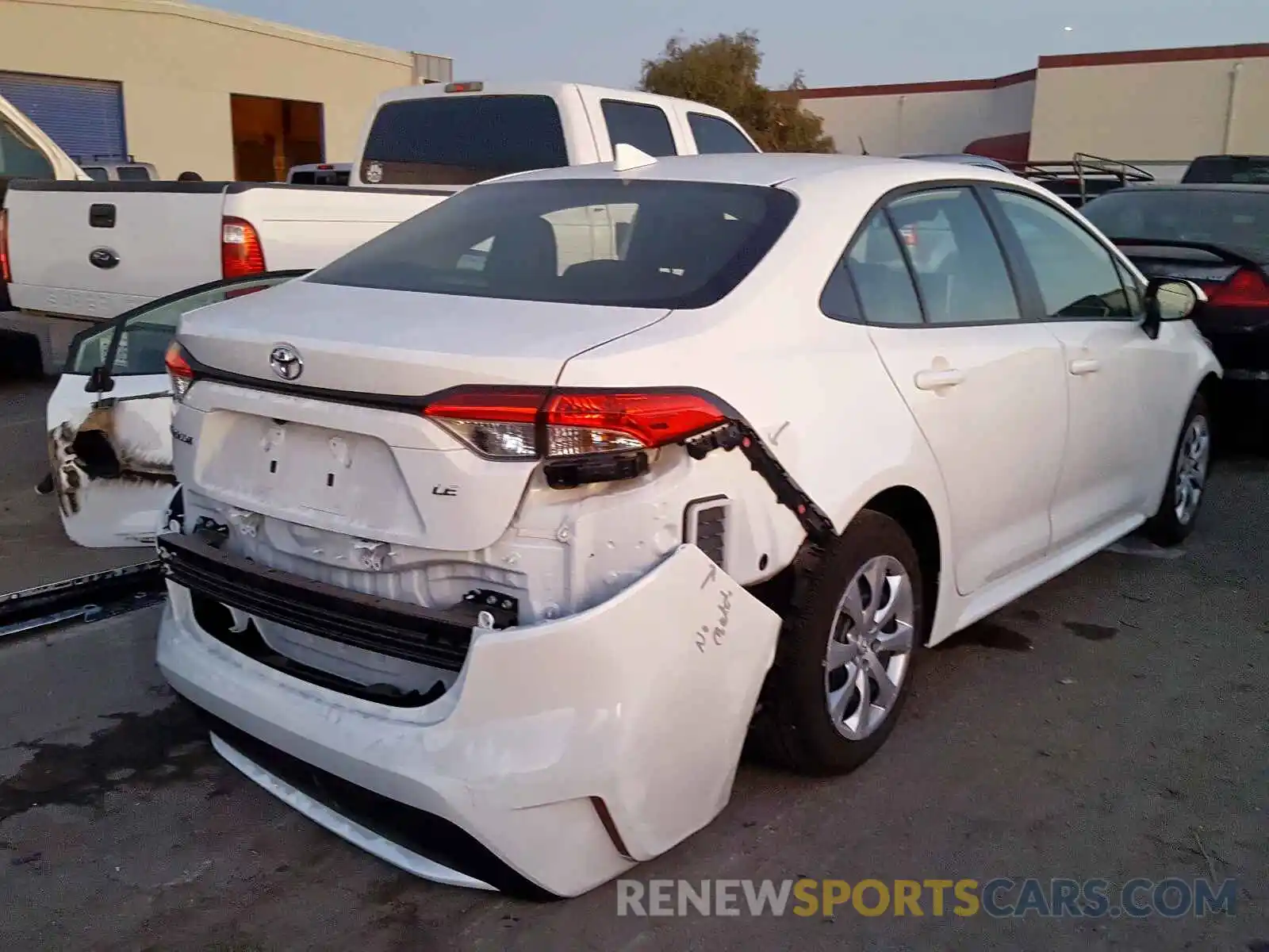 4 Photograph of a damaged car JTDEPRAE2LJ020216 TOYOTA COROLLA 2020