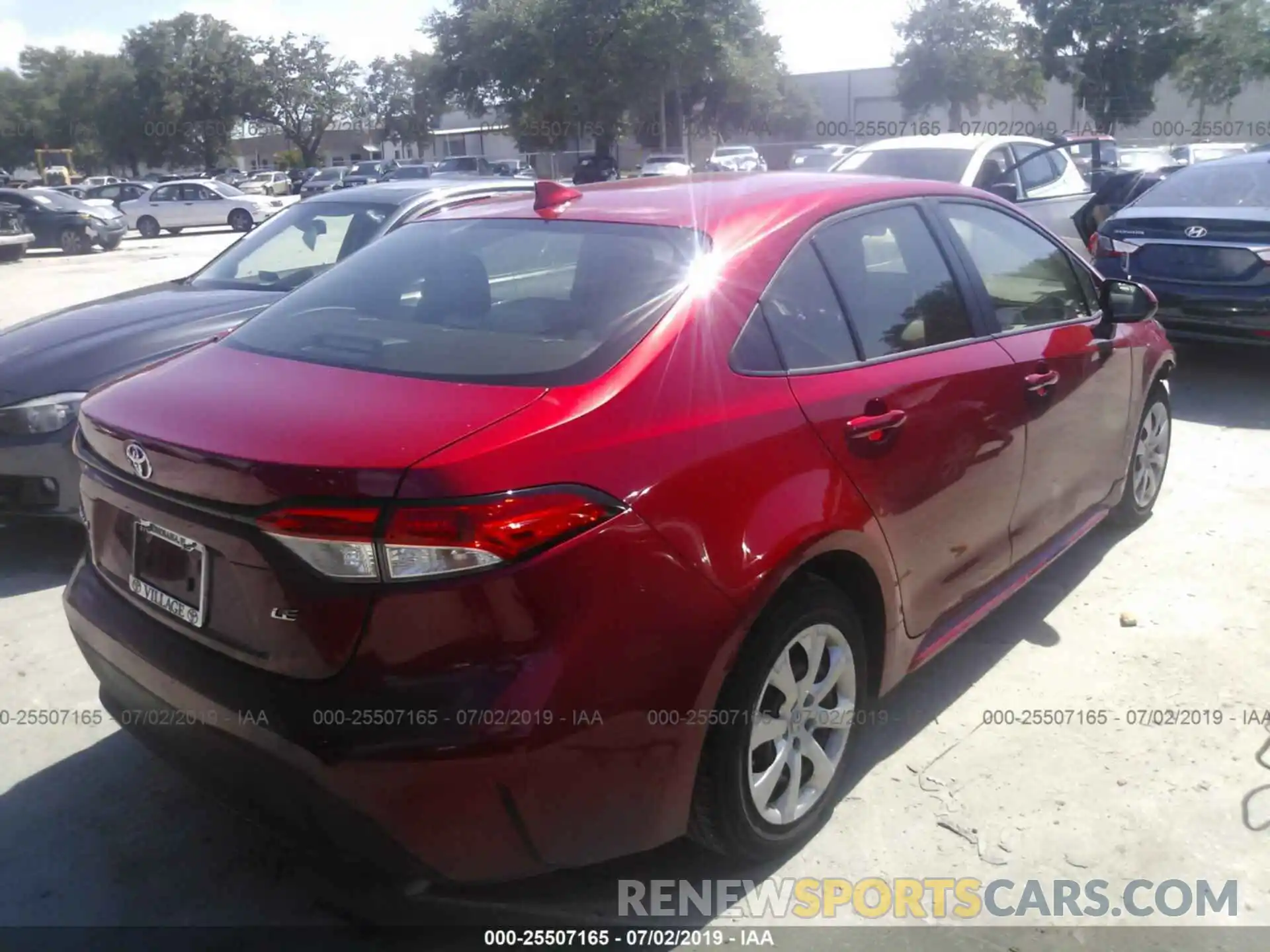 4 Photograph of a damaged car JTDEPRAE2LJ021964 TOYOTA COROLLA 2020