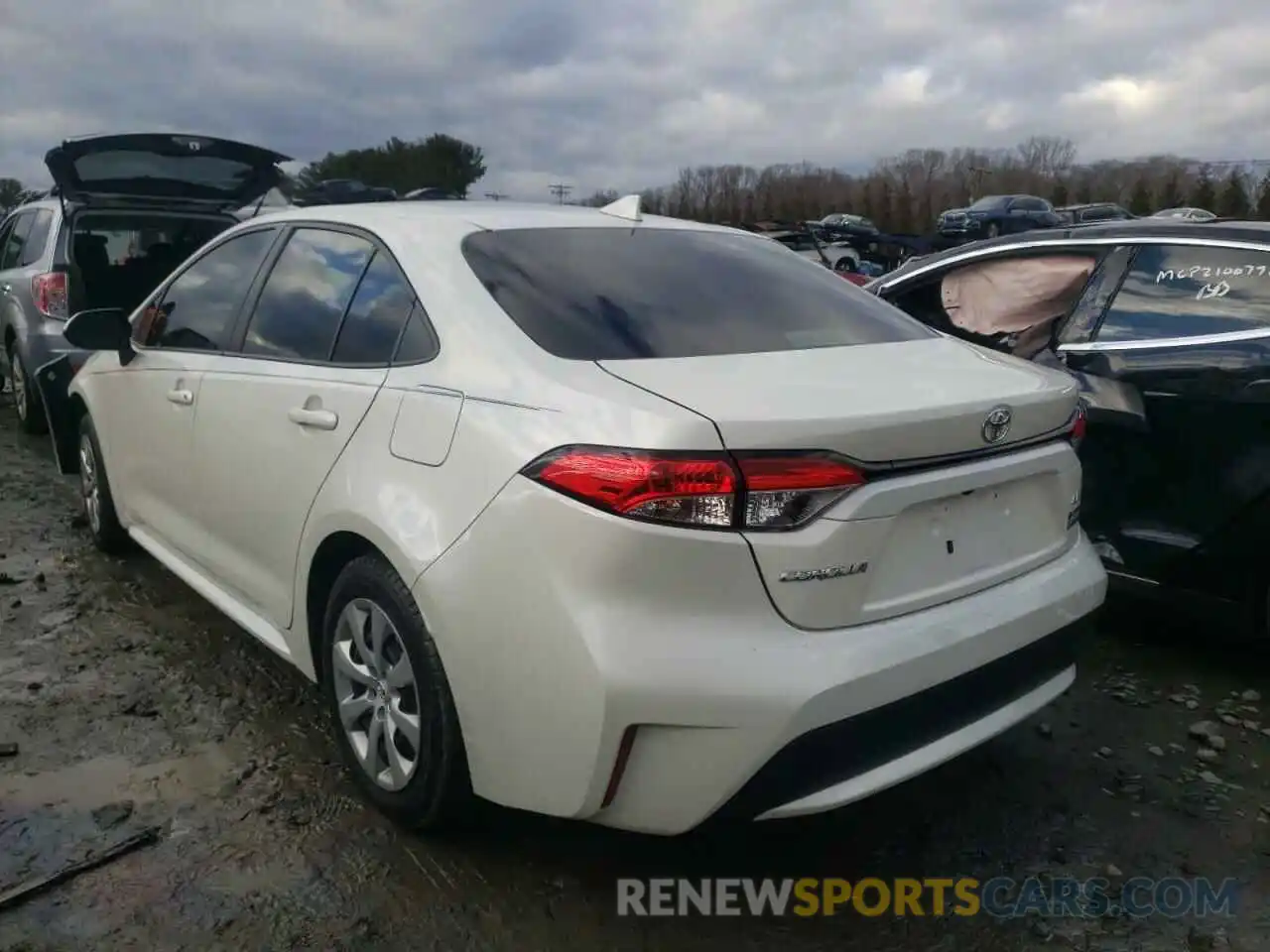 3 Photograph of a damaged car JTDEPRAE2LJ022208 TOYOTA COROLLA 2020