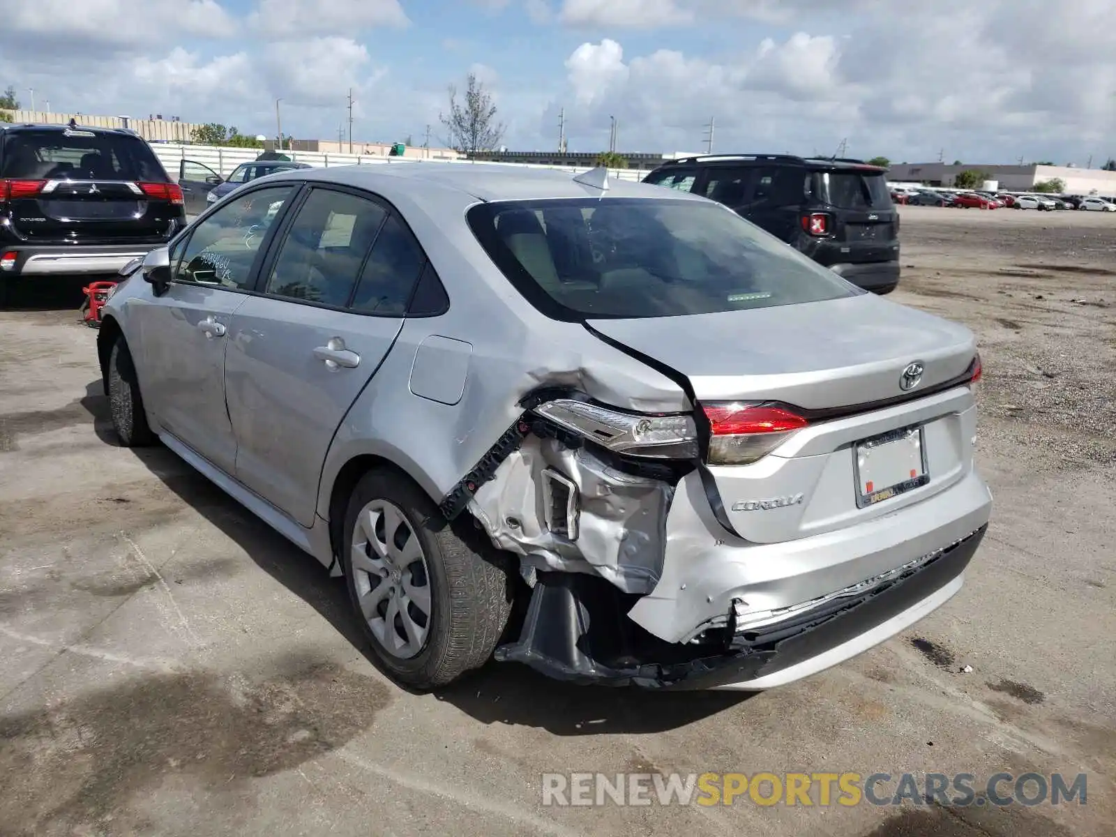 3 Photograph of a damaged car JTDEPRAE2LJ023018 TOYOTA COROLLA 2020