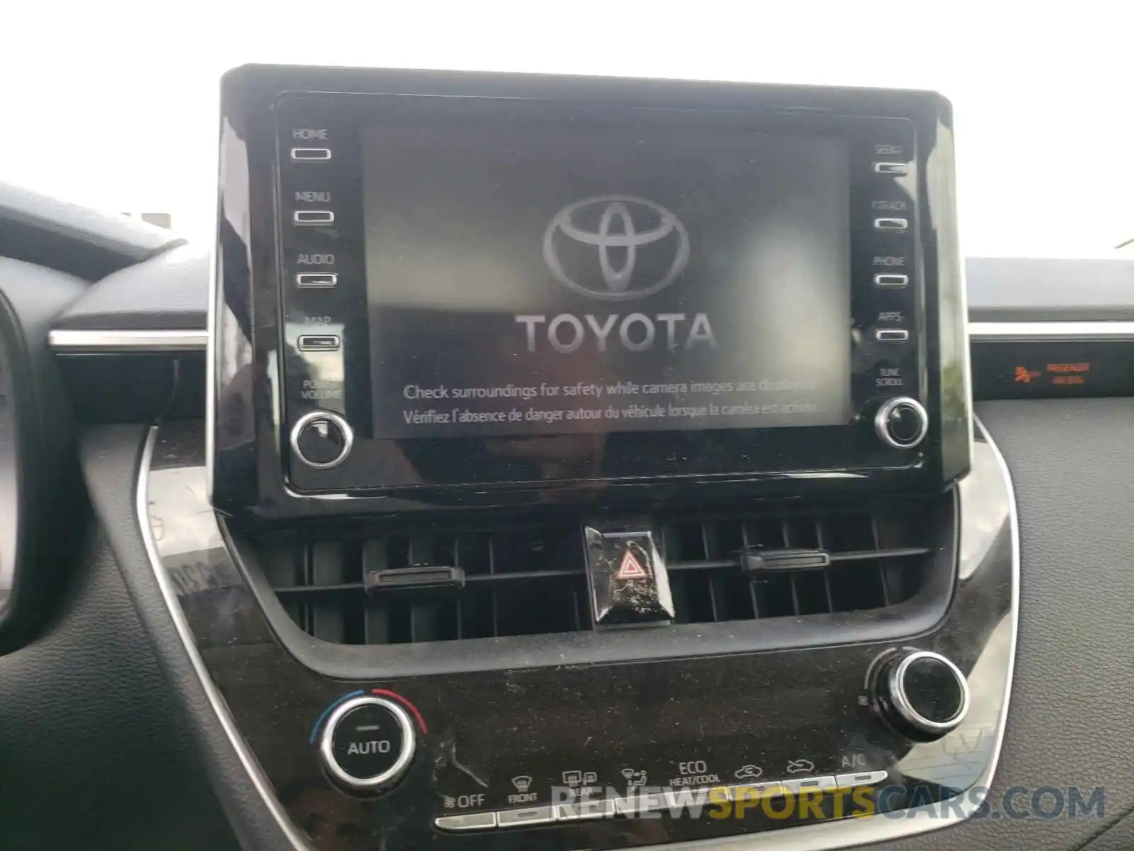 9 Photograph of a damaged car JTDEPRAE2LJ023018 TOYOTA COROLLA 2020