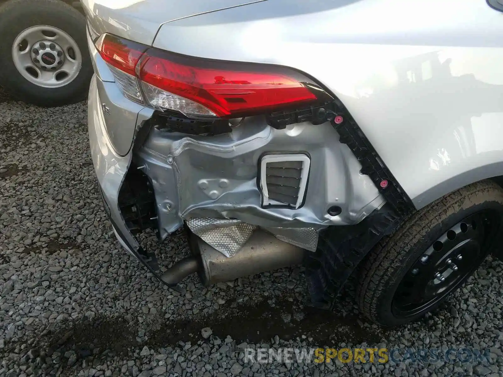 9 Photograph of a damaged car JTDEPRAE2LJ025271 TOYOTA COROLLA 2020