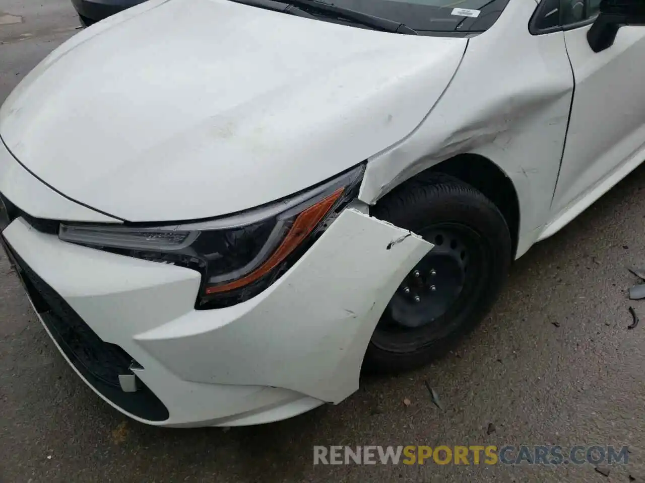 9 Photograph of a damaged car JTDEPRAE2LJ027036 TOYOTA COROLLA 2020