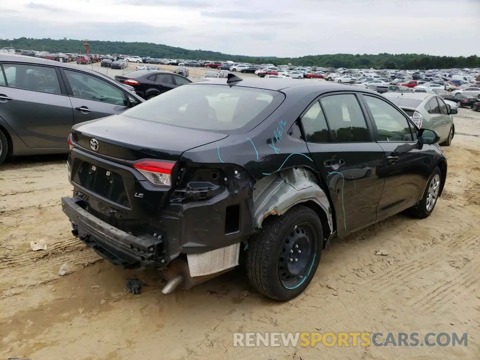 4 Photograph of a damaged car JTDEPRAE2LJ027103 TOYOTA COROLLA 2020