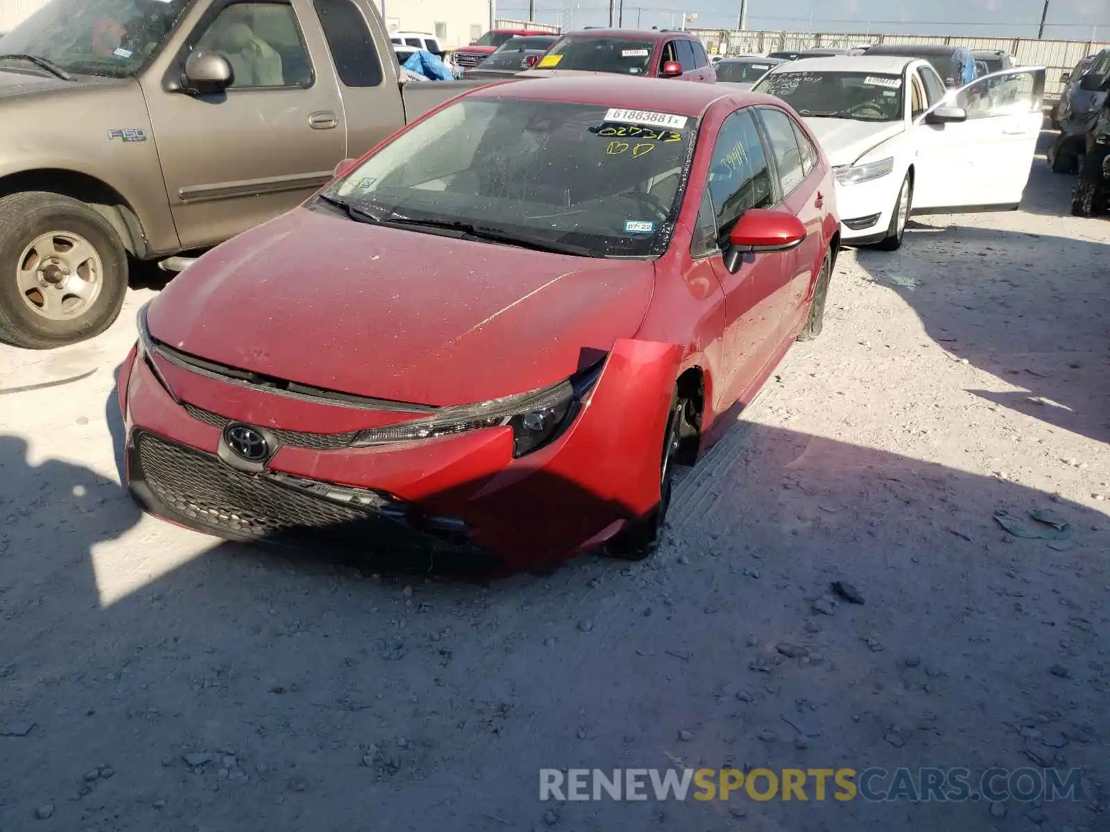 2 Photograph of a damaged car JTDEPRAE2LJ027313 TOYOTA COROLLA 2020