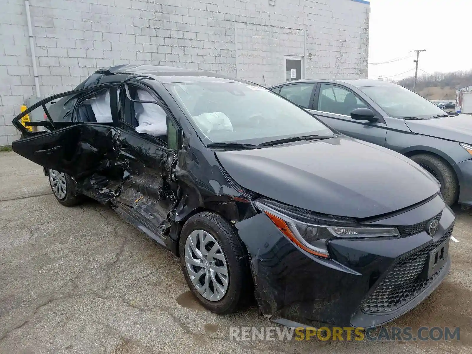 1 Photograph of a damaged car JTDEPRAE2LJ029014 TOYOTA COROLLA 2020