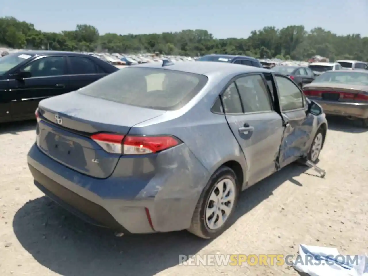 4 Photograph of a damaged car JTDEPRAE2LJ031927 TOYOTA COROLLA 2020