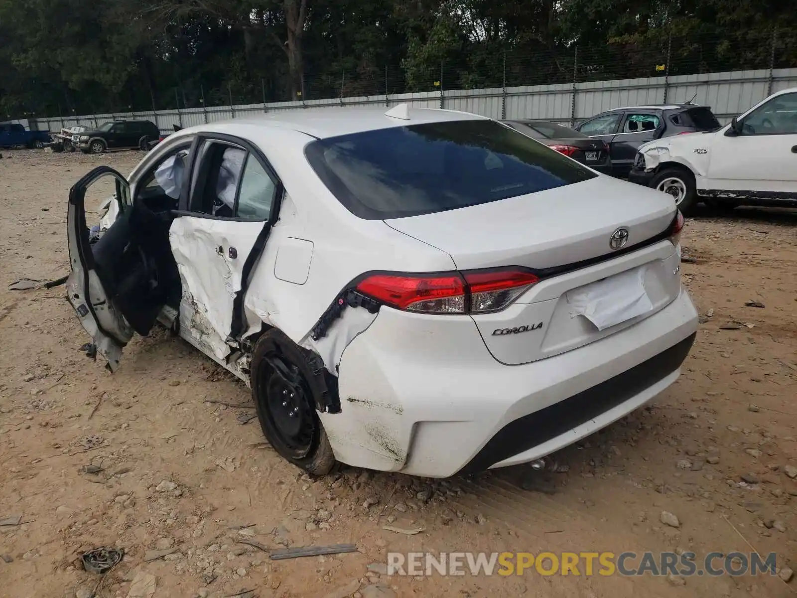 3 Photograph of a damaged car JTDEPRAE2LJ034066 TOYOTA COROLLA 2020