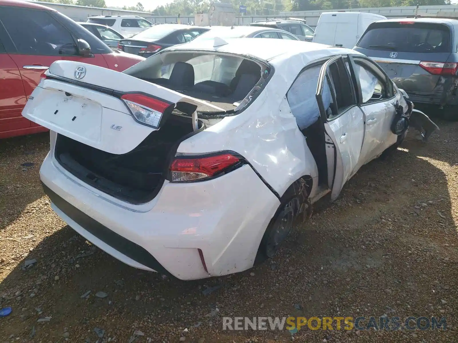 4 Photograph of a damaged car JTDEPRAE2LJ034682 TOYOTA COROLLA 2020