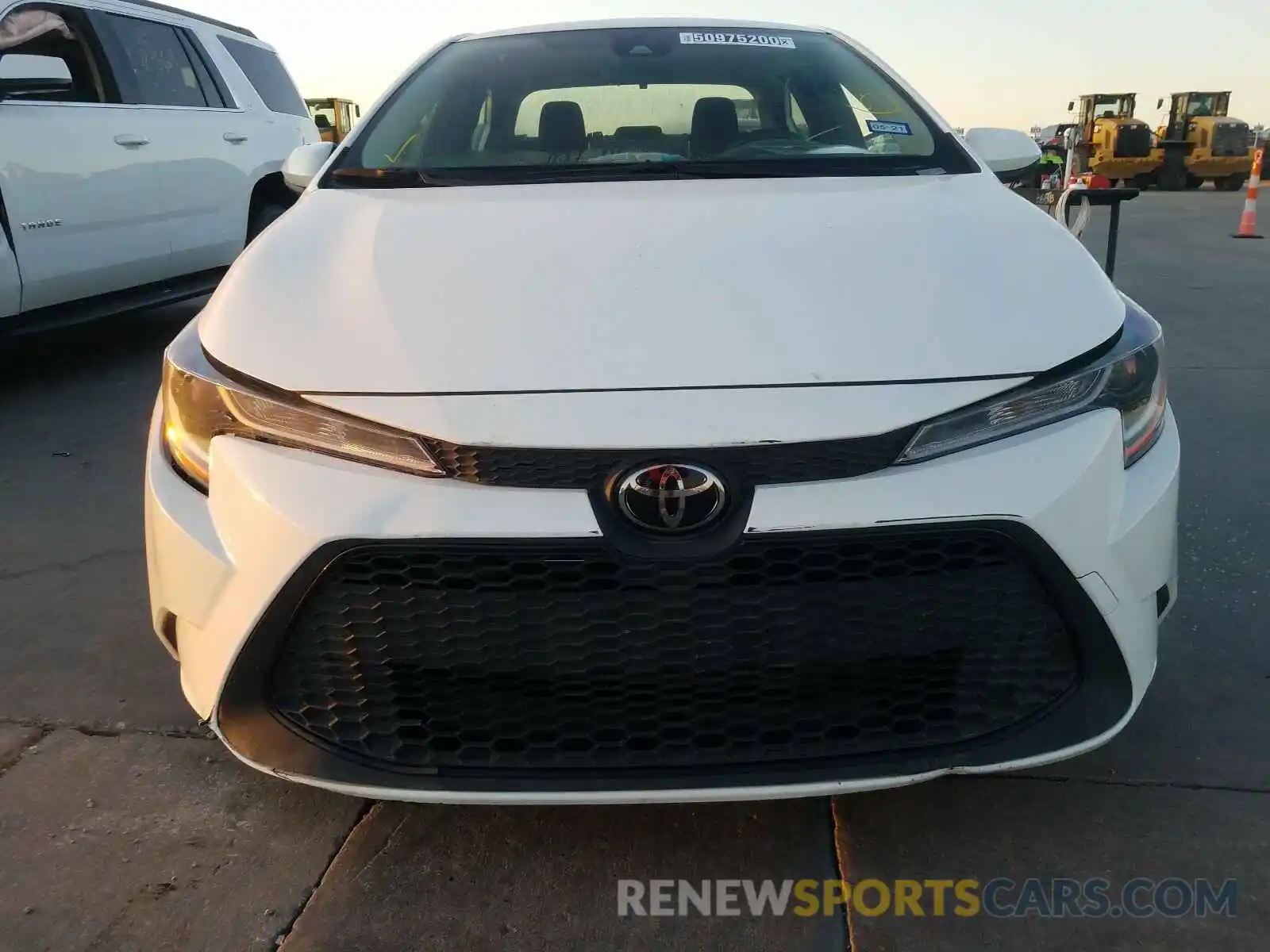 9 Photograph of a damaged car JTDEPRAE2LJ034875 TOYOTA COROLLA 2020